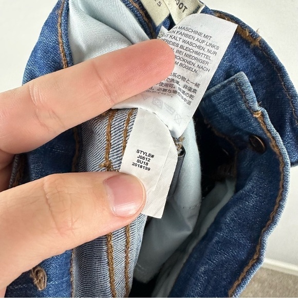 Madewell Medium Wash Button Front Fly Cali Demi Boot Distressed Jeans Size 25 - Picture 10 of 10